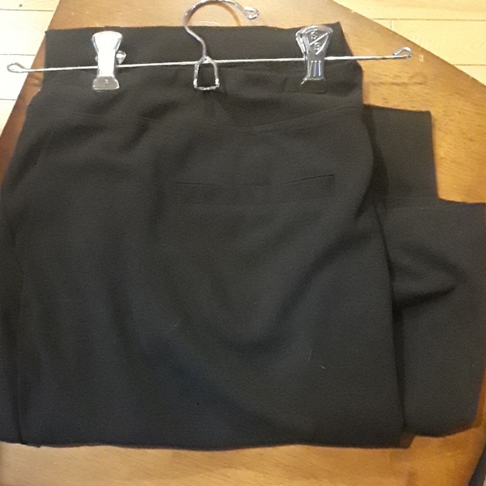 Size 20w wide legged black dress pants